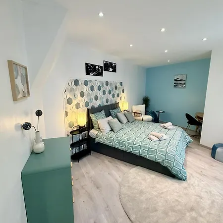 Le Temps D'un Souffle, Parenthese Elegante Au Coeur De Avec Terrasse Privee Apartment Tourcoing