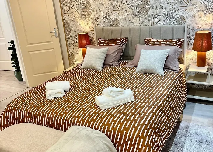 Appartement Le Temps D'un Souffle, Parenthèse élégante Au Cœur De Avec Terrasse Privée