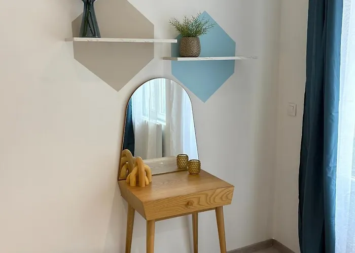 Le Temps D'un Souffle, Parenthèse élégante Au Cœur De Avec Terrasse Privée Appartement *